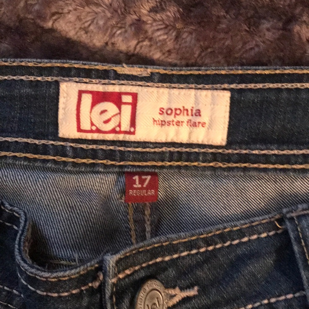 L.e.i. Women’s Jeans